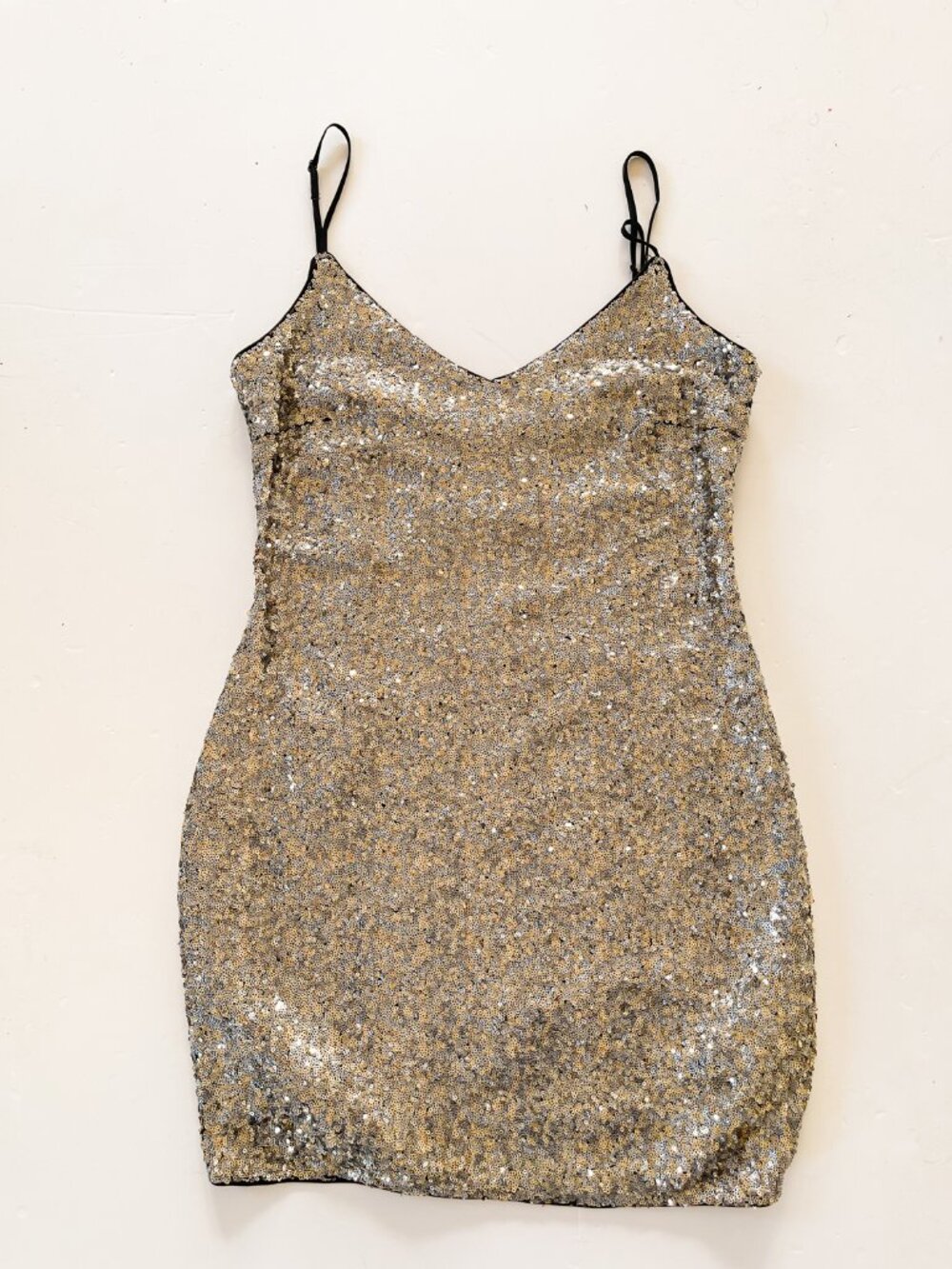 Trafaluc Zara gold and silver sequin spaghetti strap mini dress Size L